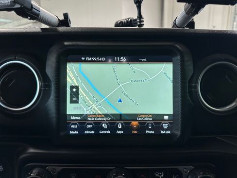 Used 2021 Jeep Gladiator Overland w/ Popular Equipment Package image 30