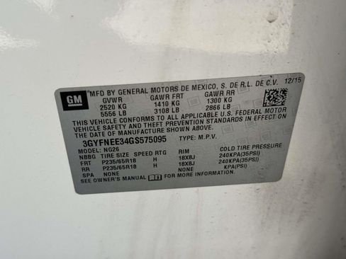 Used 2016 Cadillac SRX Luxury image 16