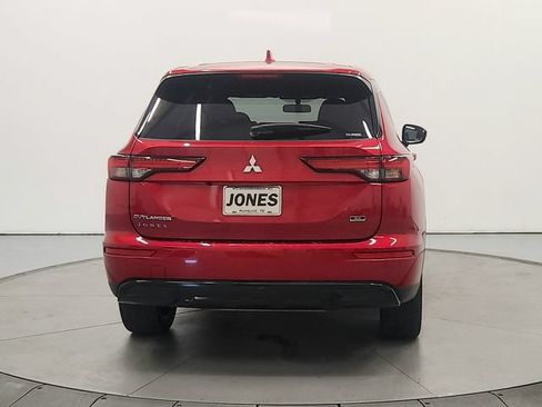 Used 2023 Mitsubishi Outlander Ralliart AWD/4WD image 7