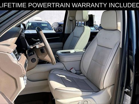 Used 2021 GMC Yukon XL Denali w/ Denali Premium Package image 33