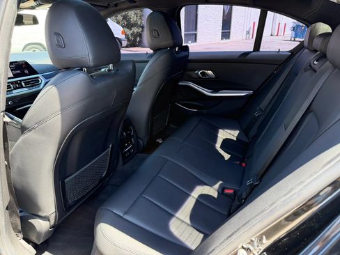 Used 2020 BMW 330i Sedan w/ Convenience Package RWD image 15