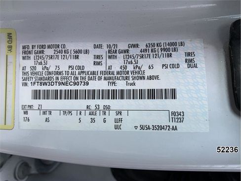 Used 2022 Ford F350 XL w/ Power Equipment Group AWD/4WD image 14