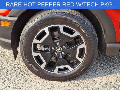 Used 2022 Ford Bronco Sport Outer Banks w/ Tech Package AWD/4WD image 8