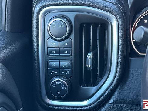 Certified 2020 Chevrolet Silverado 1500 RST w/ True North Edition image 31