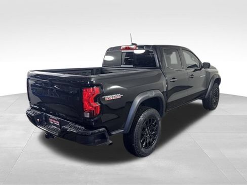 Used 2024 Chevrolet Colorado Trail Boss w/ Advanced Trailering Package AWD/4WD image 10