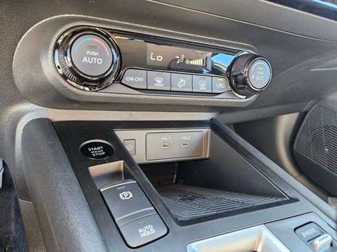 New 2026 Nissan Kicks SV image 20