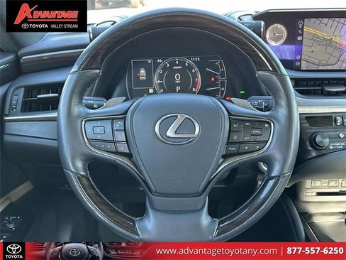 Used 2020 Lexus ES 350 w/ Premium Package image 16
