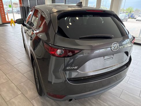 Used 2017 MAZDA CX-5 Touring w/ Preferred Equipment Package image 6