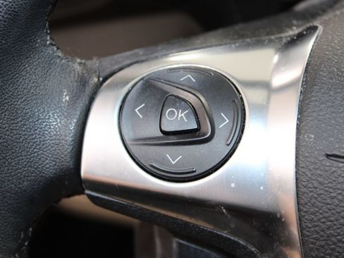 Used 2018 Ford C-MAX Titanium w/ Equipment Group 301A FWD image 21