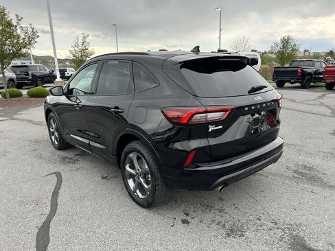 Used 2023 Ford Escape ST-Line AWD/4WD image 5