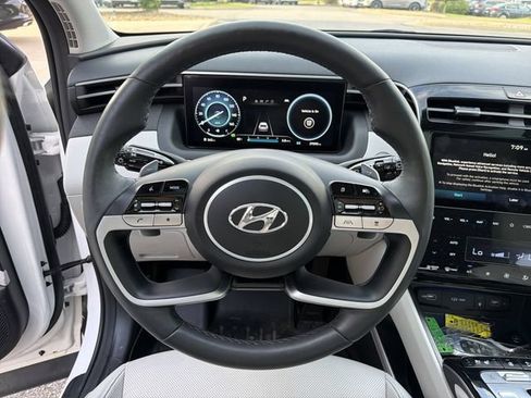 Used 2022 Hyundai Tucson Limited AWD/4WD image 19