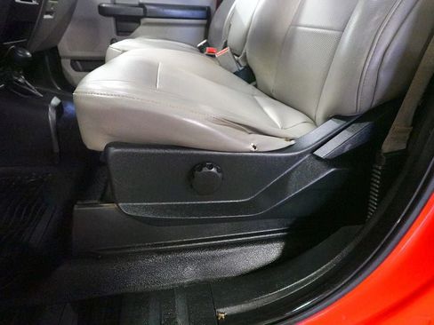 Used 2017 Ford F250 XL w/ Snow Plow Prep Package image 10