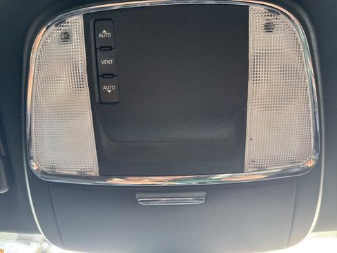 Used 2021 Dodge Charger SXT w/ Leather Interior Group image 41