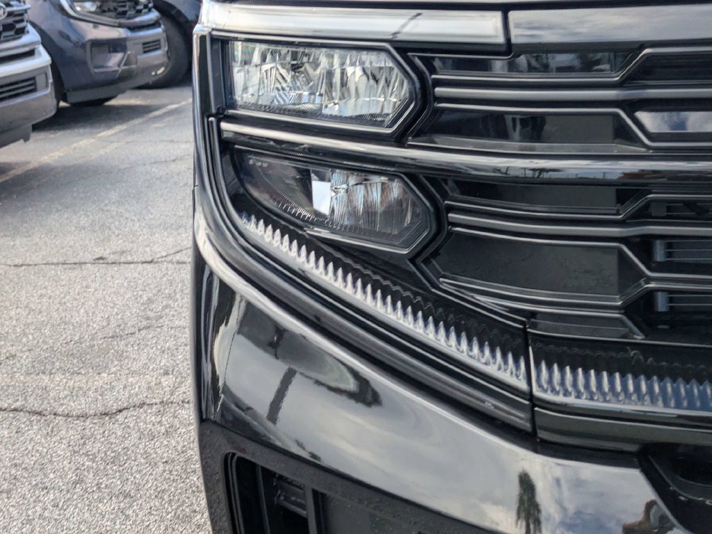 New 2027 Ford Expedition Max Platinum w/ Stealth Appearance Package AWD/4WD image 11