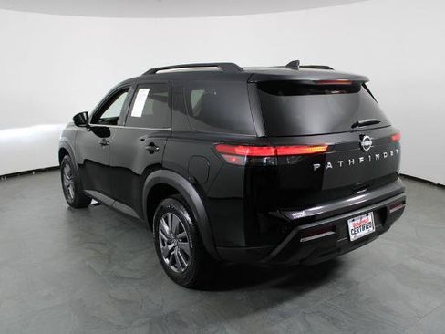 Certified 2025 Nissan Pathfinder SV FWD image 16
