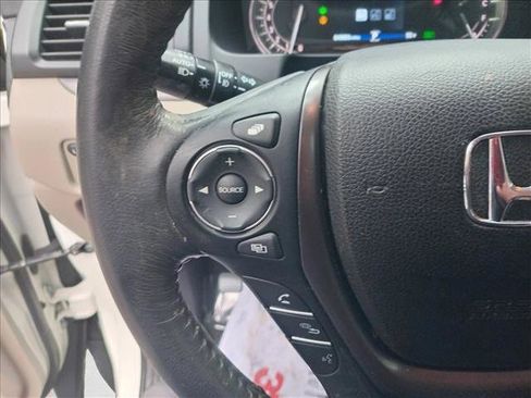 Used 2017 Honda Ridgeline RTL-T image 17