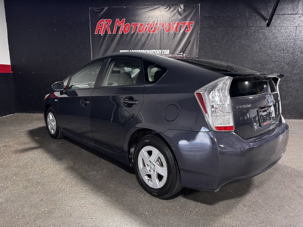 Used 2010 Toyota Prius Three FWD image 3