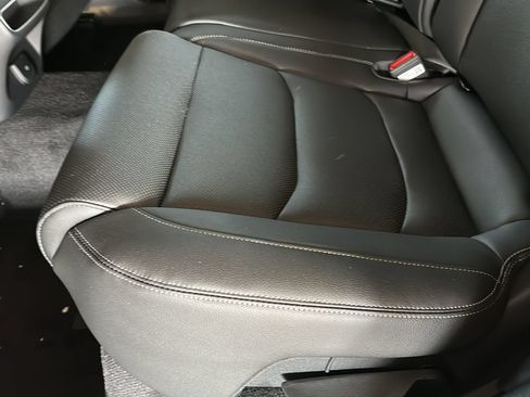 New 2026 Genesis GV70 2.5T Select AWD/4WD image 16