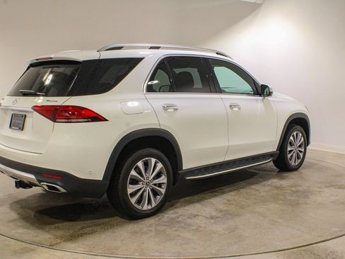 Used 2023 Mercedes-Benz GLE 450 4MATIC w/ Premium Package image 6