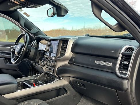 Used 2019 RAM 1500 Big Horn image 32
