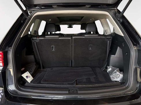 Used 2021 Volkswagen Atlas SEL FWD image 35