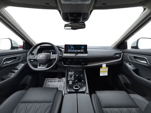 New 2026 Nissan Rogue Platinum w/ Platinum Premium Package image 9