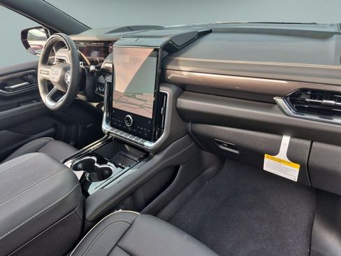 New 2026 GMC Yukon XL Elevation w/ Elevation Premium Package RWD image 30
