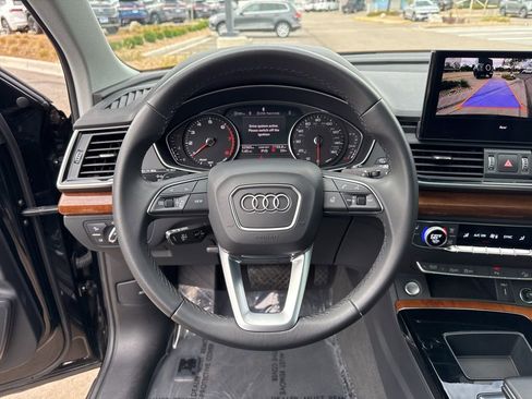 Used 2023 Audi Q5 2.0T Premium w/ Convenience Package image 14