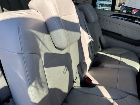 Used 2016 Mercedes-Benz GL 320 GL 350 image 22
