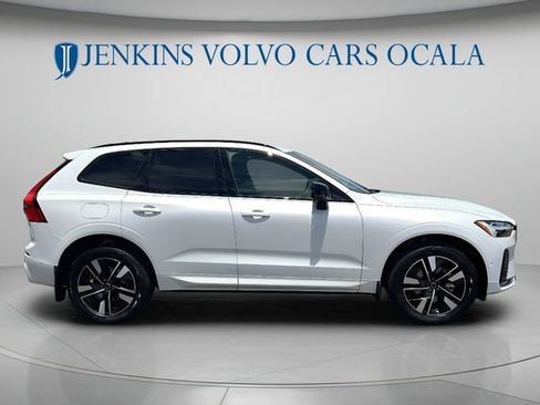 New 2026 Volvo XC60 B5 Plus AWD/4WD image 2