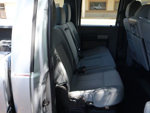 Used 2013 Ford F250 XLT w/ FX4 Off Road Pkg AWD/4WD image 21
