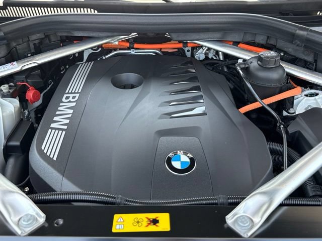Used 2026 BMW X5 xDrive50e w/ Premium Package AWD/4WD image 34