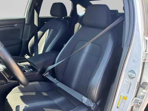Used 2022 Honda Civic Sport image 11