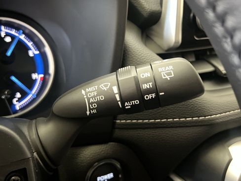 Used 2024 Toyota RAV4 XLE w/ Convenience Package AWD/4WD image 37