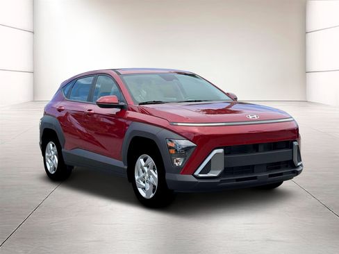 Certified 2026 Hyundai Kona SE FWD image 11