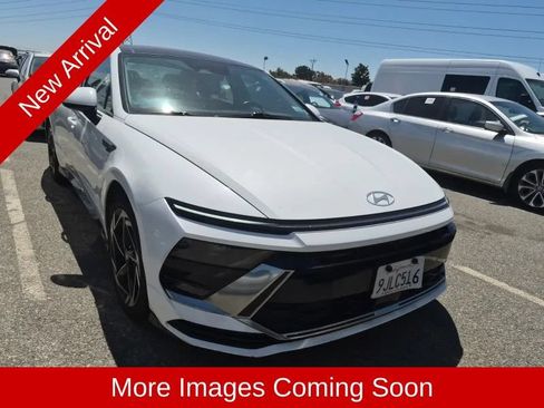 Used 2024 Hyundai Sonata SEL w/ Convenience Package FWD image 1