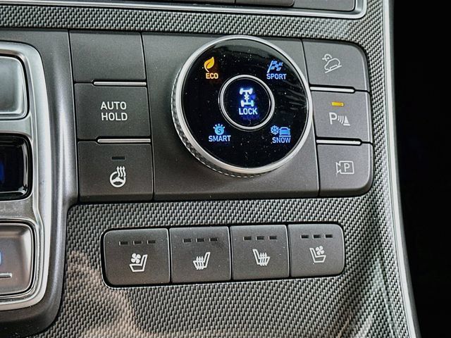 Used 2023 Hyundai Santa Fe Limited AWD/4WD image 19