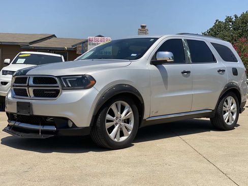 Used 2011 Dodge Durango Crew RWD image 2
