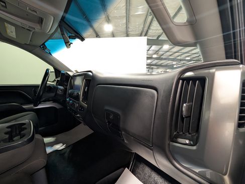 Used 2017 Chevrolet Silverado 1500 LT w/ All Star Edition AWD/4WD image 21