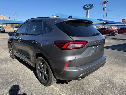 Used 2024 Ford Escape ST-Line image 3