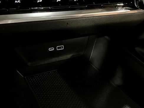 Used 2025 Chevrolet Equinox ACTIV image 24