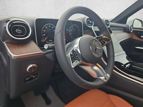 Certified 2026 Mercedes-Benz GLC 300 image 10