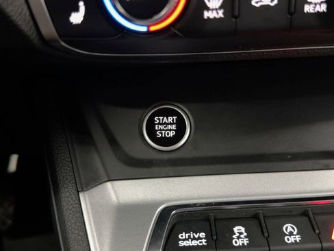 Used 2022 Audi Q3 2.0T Premium Plus w/ Premium Plus Package image 26