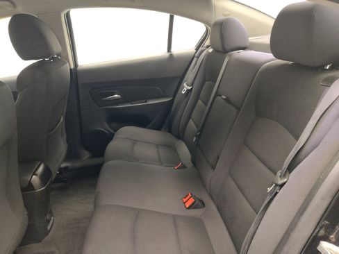 Used 2014 Chevrolet Cruze LT FWD image 18