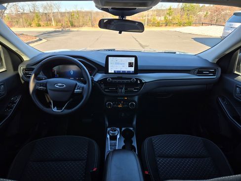 Used 2023 Ford Escape Active image 10