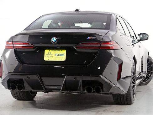 Used 2025 BMW M5 w/ Carbon Package image 5