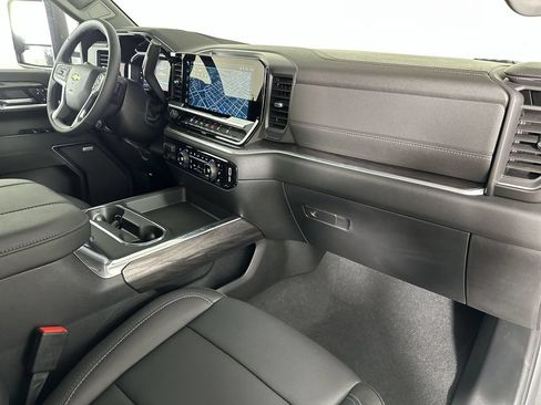 New 2026 Chevrolet Silverado 2500 LTZ w/ LTZ Convenience Package AWD/4WD image 30