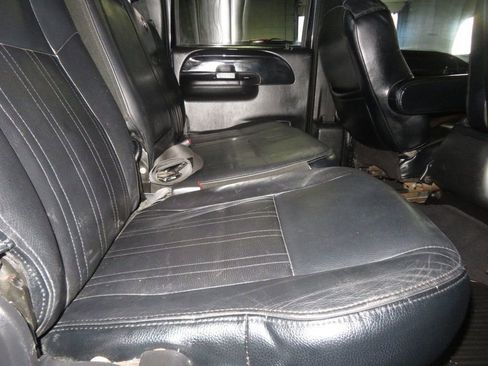 Used 2004 Ford F350 Harley-Davidson image 33