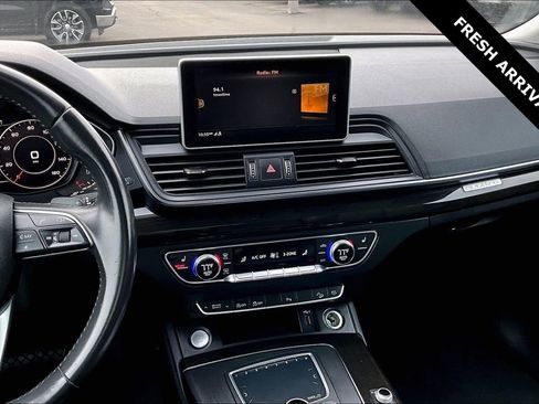 Used 2020 Audi Q5 2.0T Premium Plus w/ Premium Plus Package image 9