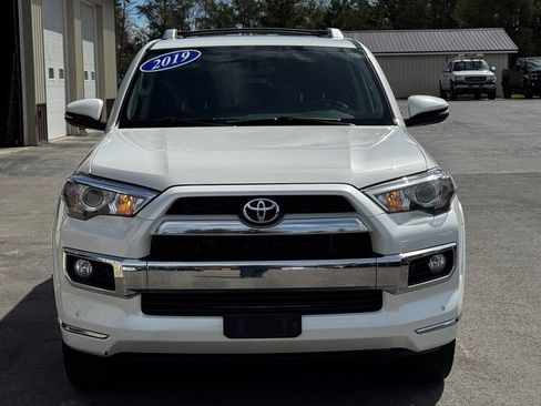 Used 2019 Toyota 4Runner 4WD image 9